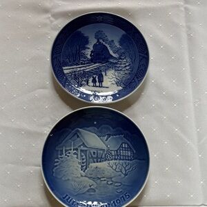 Blue royal Copenhagen Decorative Winter Collector Plates - Set of 2